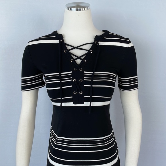 WHBM Short Sleeve Stripe Lace up Shift Dress Size XXS - Picture 6 of 14